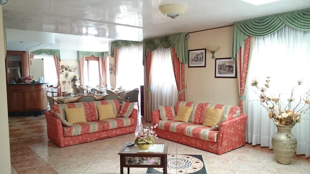 House 3* San Giovanni Rotondo
